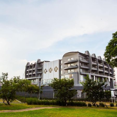 Genesis All-Suite Hotel Johannesburg Bagian luar foto