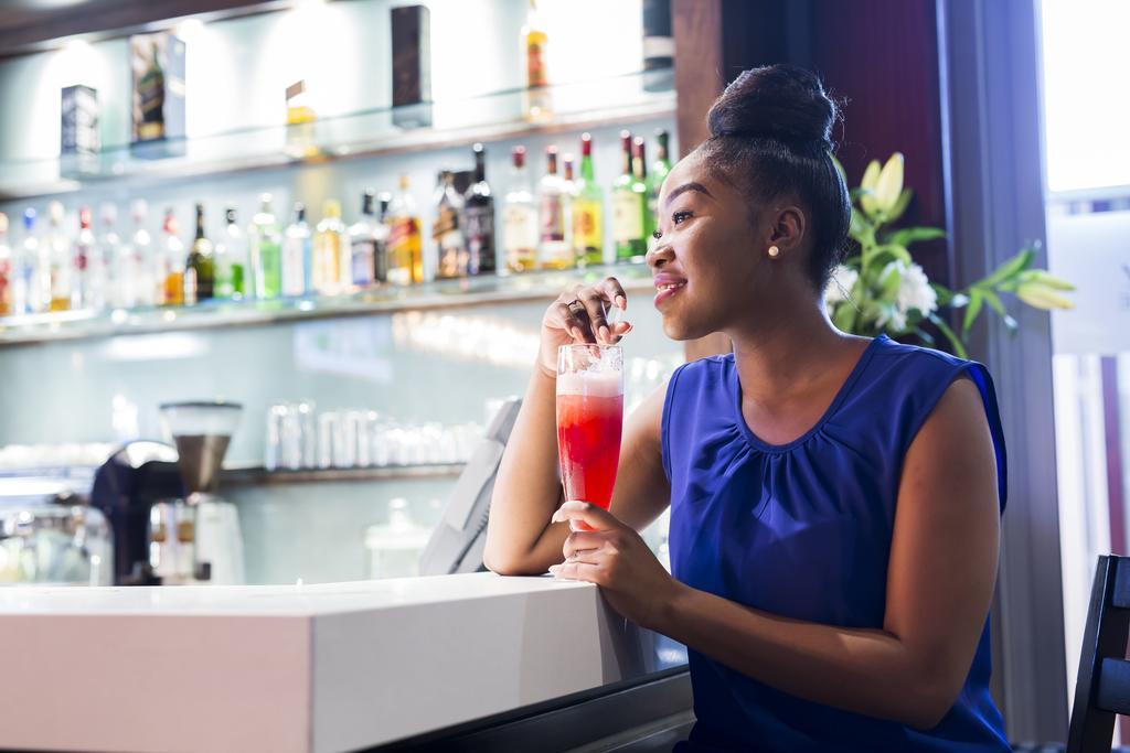 Genesis All-Suite Hotel Johannesburg Bagian luar foto