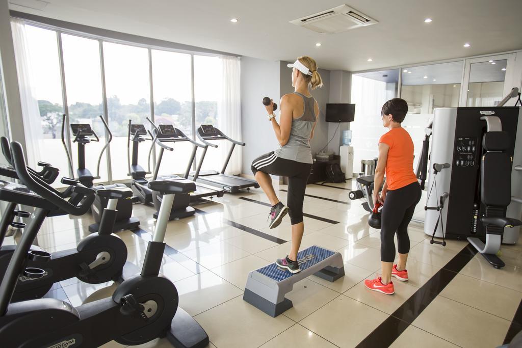 Genesis All-Suite Hotel Johannesburg Bagian luar foto